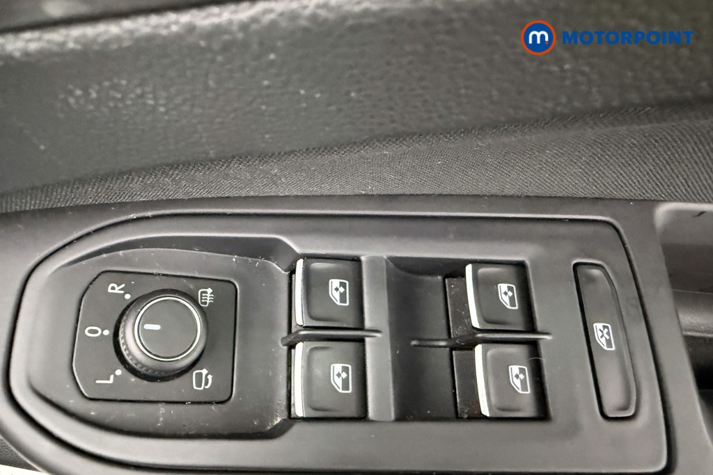 Volkswagen Golf Style Manual Petrol Hatchback - Stock Number (1621970) - 19th supplementary image