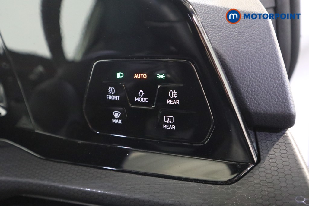 Volkswagen Golf GTD Automatic Diesel Hatchback - Stock Number (1622618) - 14th supplementary image