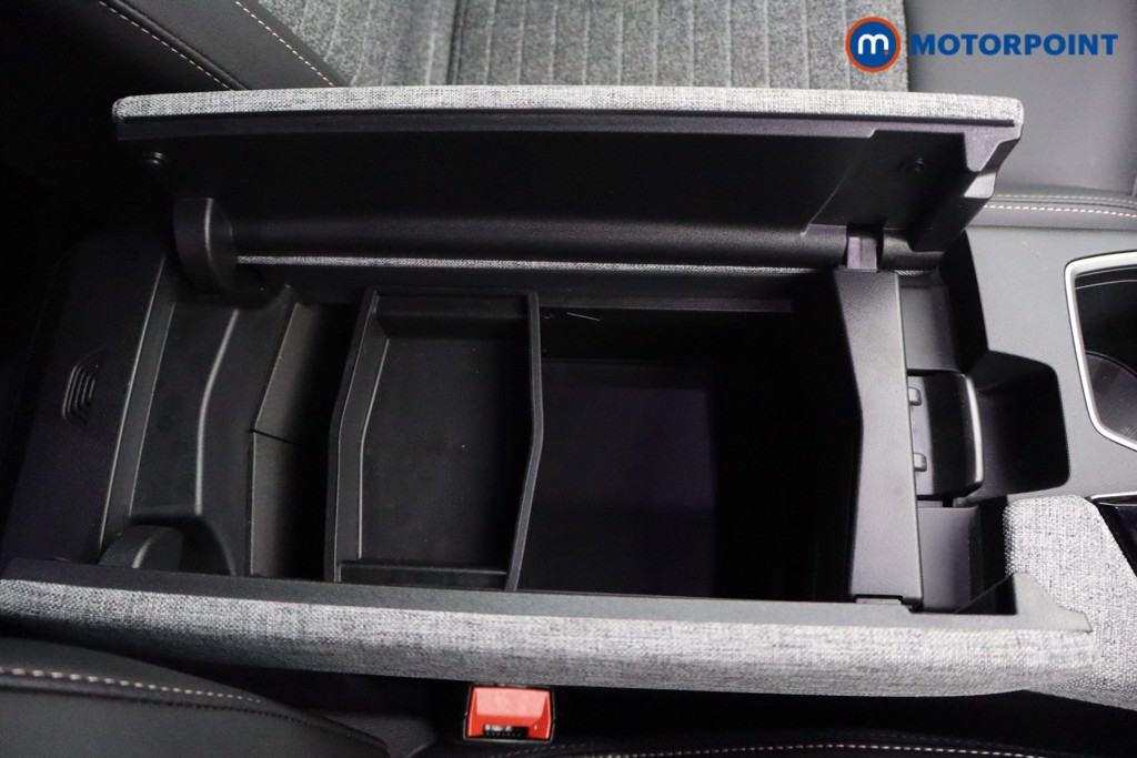 Peugeot 5008 Allure Automatic Petrol SUV - Stock Number (1624316) - 14th supplementary image