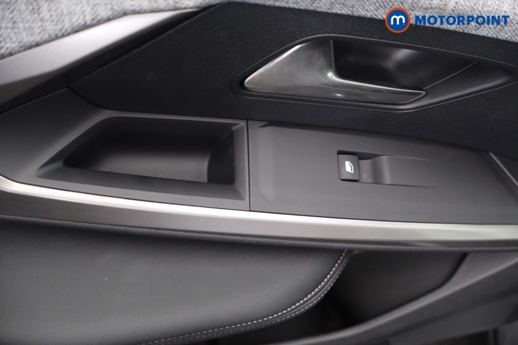 Peugeot 5008 Allure Automatic Petrol SUV - Stock Number (1624316) - 33rd supplementary image