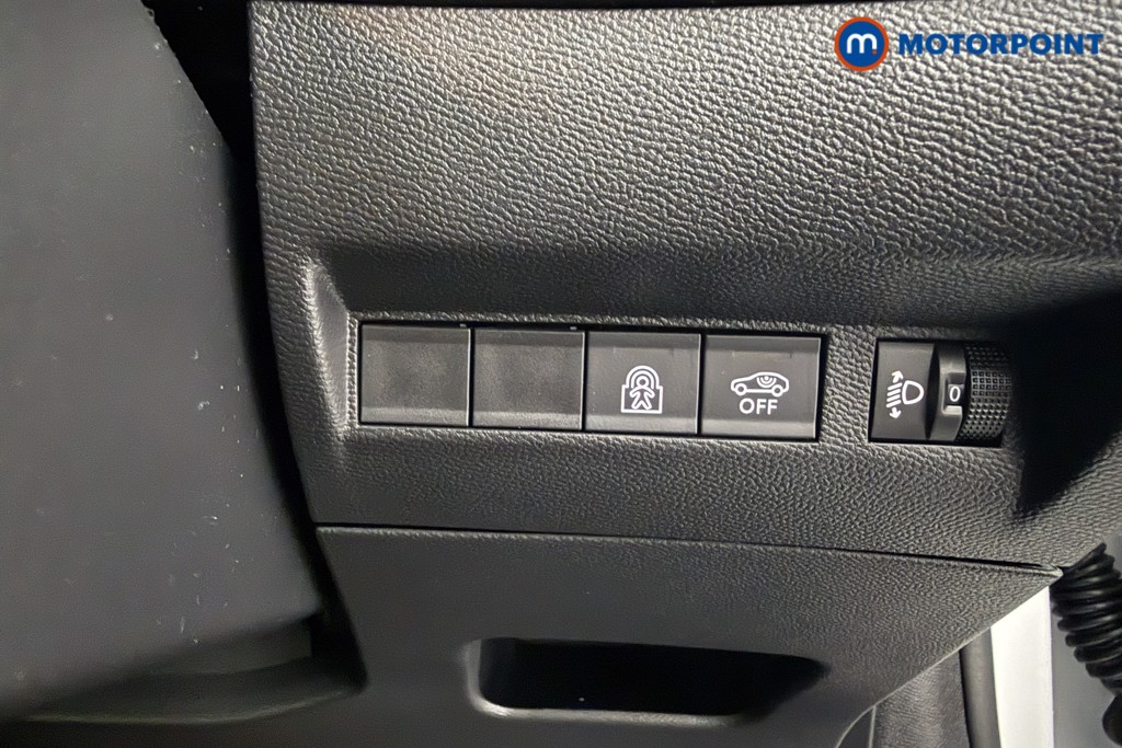 Peugeot 208 Allure Manual Petrol Hatchback - Stock Number (1624755) - 5th supplementary image