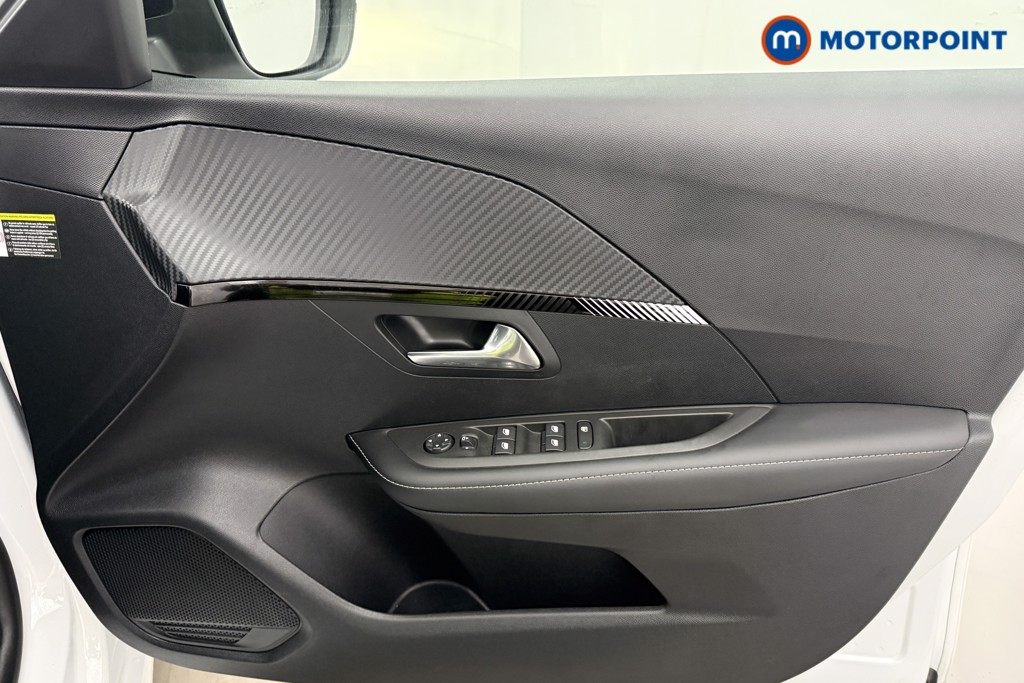 Peugeot 208 Allure Manual Petrol Hatchback - Stock Number (1624755) - 16th supplementary image