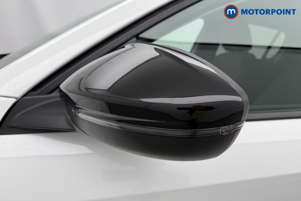 Peugeot 208 Allure Manual Petrol Hatchback - Stock Number (1624755) - 23rd supplementary image