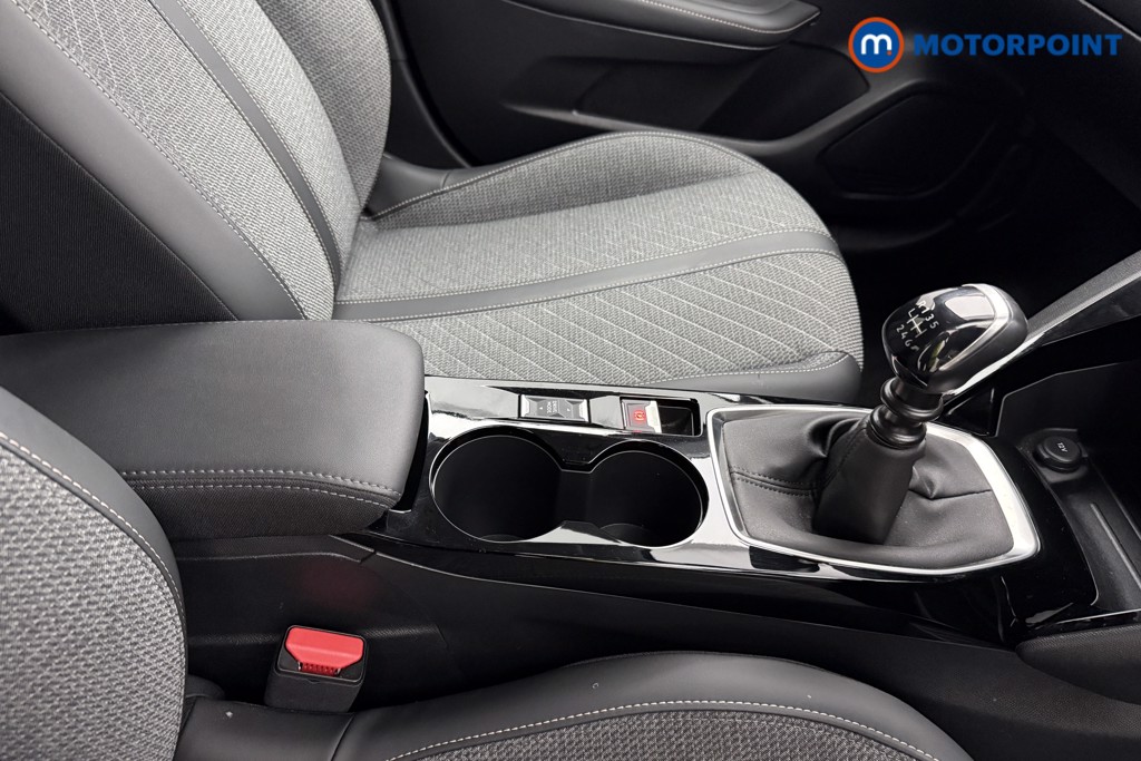 Peugeot 208 Allure Manual Petrol Hatchback - Stock Number (1624763) - 12th supplementary image