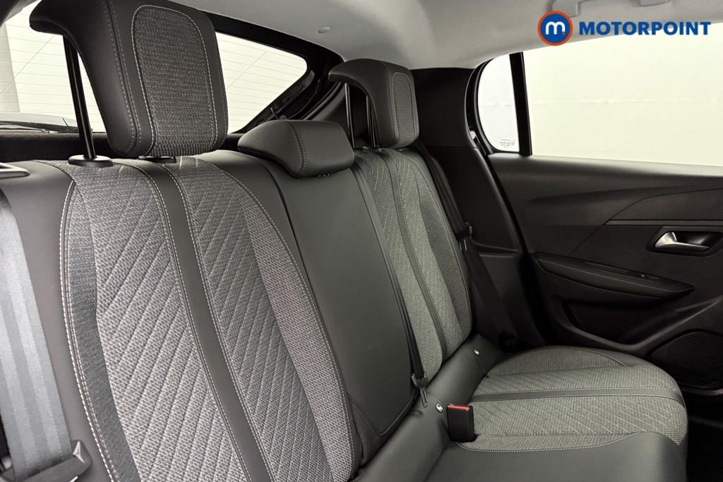 Peugeot 208 Allure Manual Petrol Hatchback - Stock Number (1624763) - 18th supplementary image