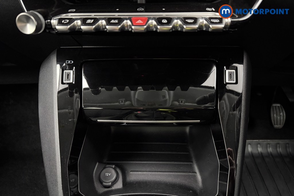 Peugeot 208 Allure Manual Petrol Hatchback - Stock Number (1624820) - 11th supplementary image