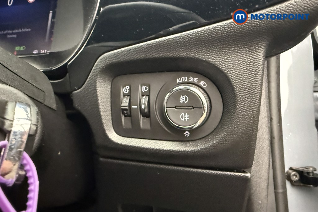 Vauxhall Corsa GS Manual Petrol Hatchback - Stock Number (1624914) - 17th supplementary image