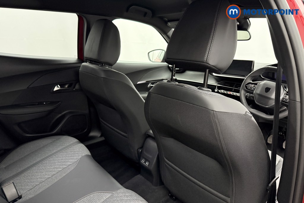 Peugeot 2008 Allure Manual Petrol SUV - Stock Number (1624985) - 17th supplementary image