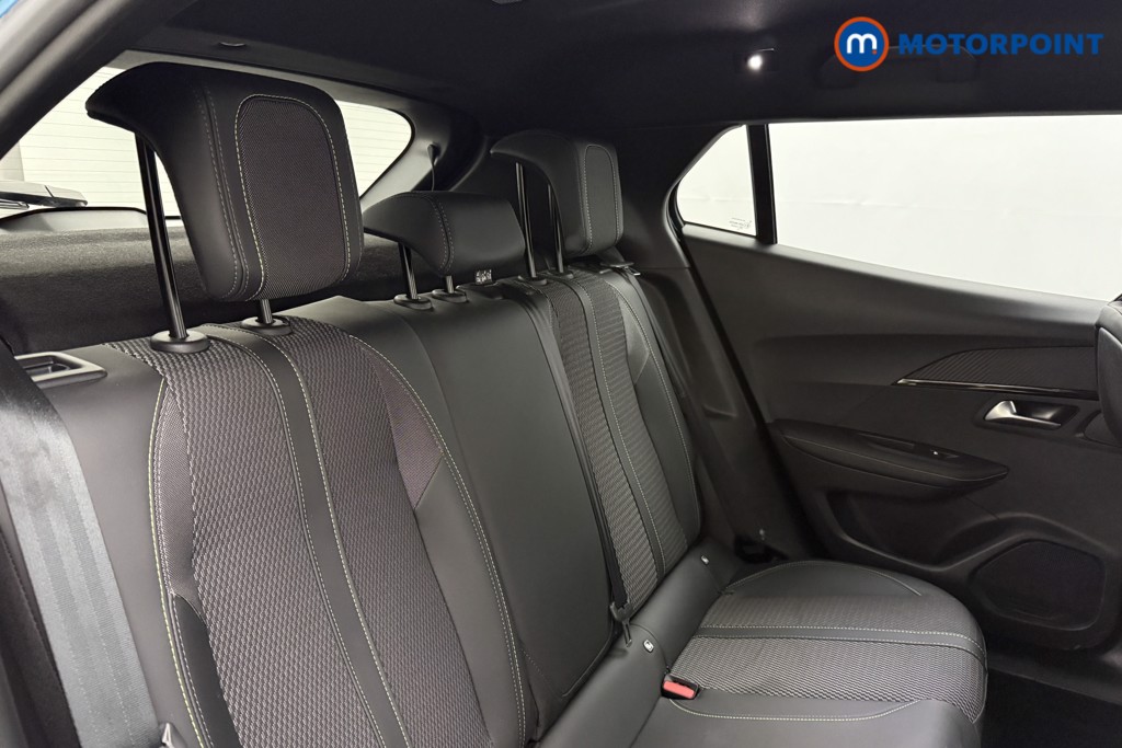 Peugeot 2008 GT Automatic Petrol SUV - Stock Number (1625007) - 18th supplementary image