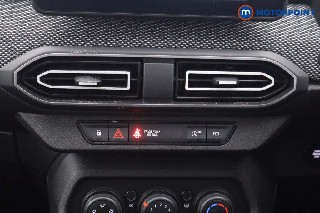 Dacia Sandero Expression Manual Petrol Hatchback - Stock Number (1625412) - 4th supplementary image