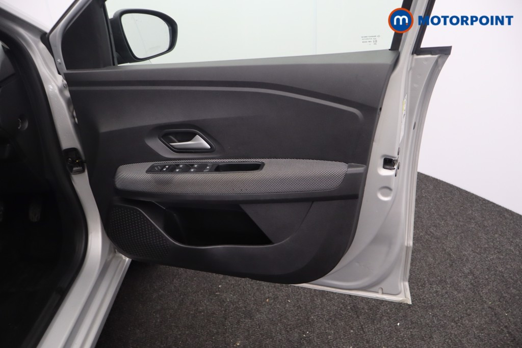 Dacia Sandero Expression Manual Petrol Hatchback - Stock Number (1625412) - 15th supplementary image
