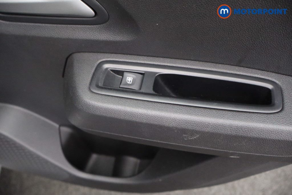 Dacia Sandero Expression Manual Petrol Hatchback - Stock Number (1625412) - 22nd supplementary image