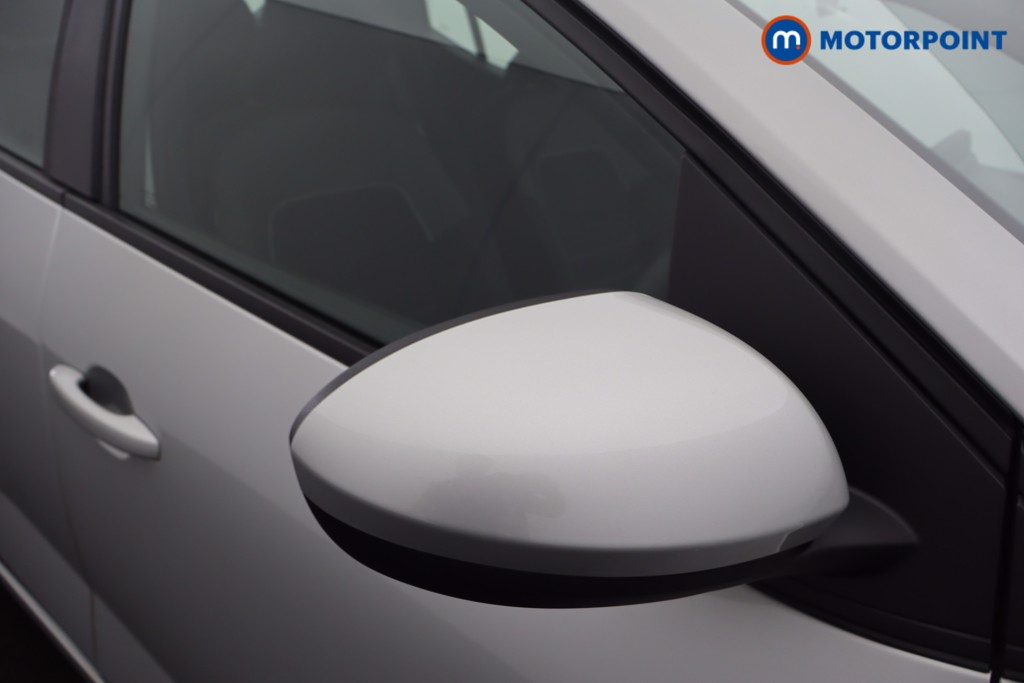 Dacia Sandero Expression Manual Petrol Hatchback - Stock Number (1625412) - 36th supplementary image