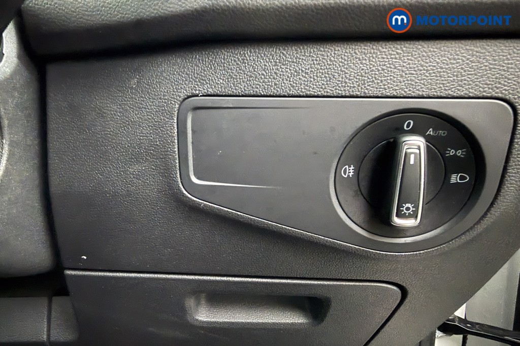 Volkswagen Tiguan Allspace Life Automatic Petrol SUV - Stock Number (1626256) - 5th supplementary image