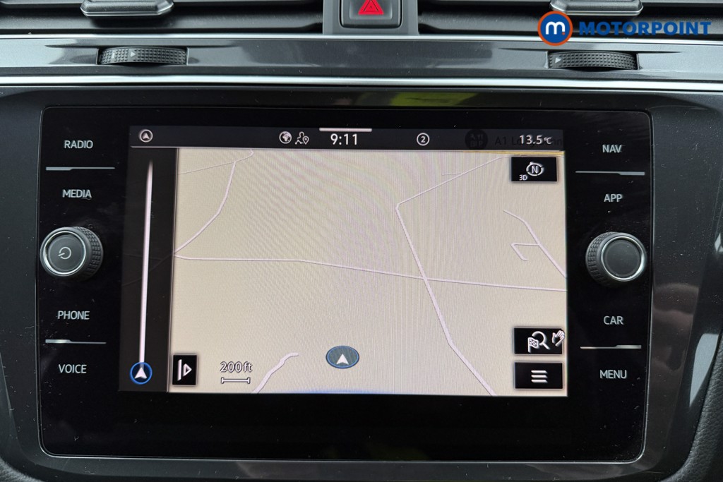 Volkswagen Tiguan Allspace Life Automatic Petrol SUV - Stock Number (1626256) - 8th supplementary image
