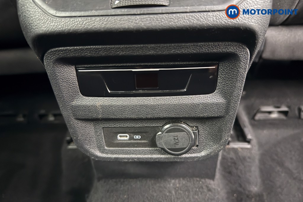 Volkswagen Tiguan Allspace Life Automatic Petrol SUV - Stock Number (1626256) - 19th supplementary image
