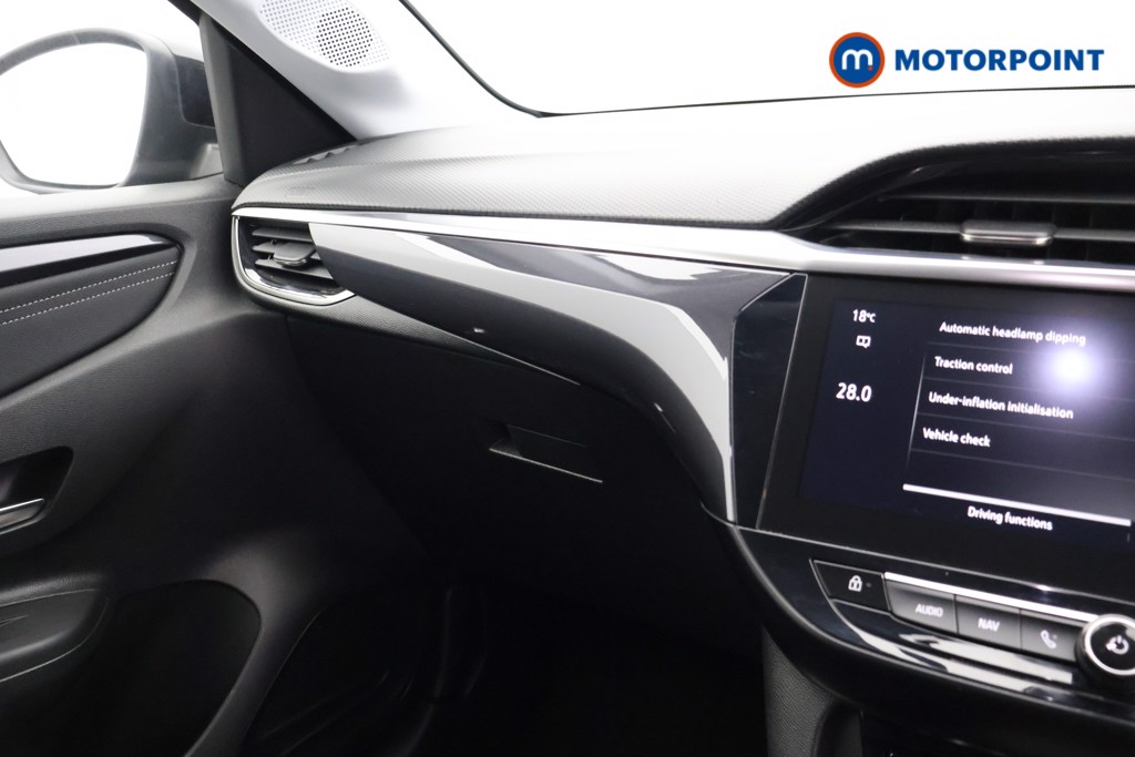 Vauxhall Corsa Elite Nav Premium Automatic Petrol Hatchback - Stock Number (1626560) - 9th supplementary image
