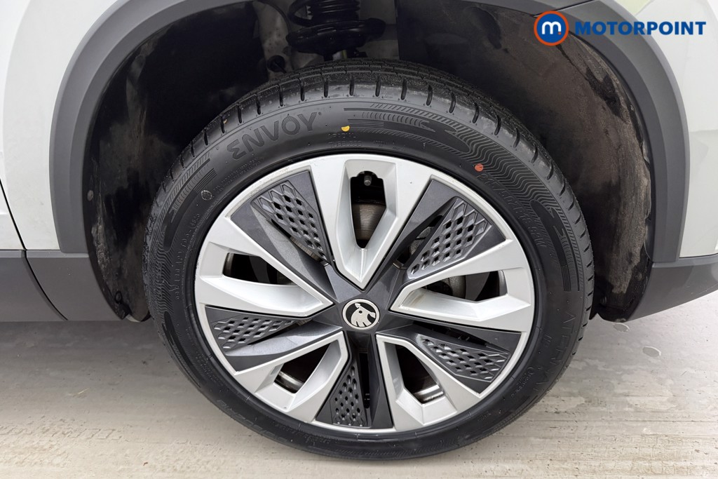 Skoda Karoq Se L Manual Petrol SUV - Stock Number (1626825) - 32nd supplementary image
