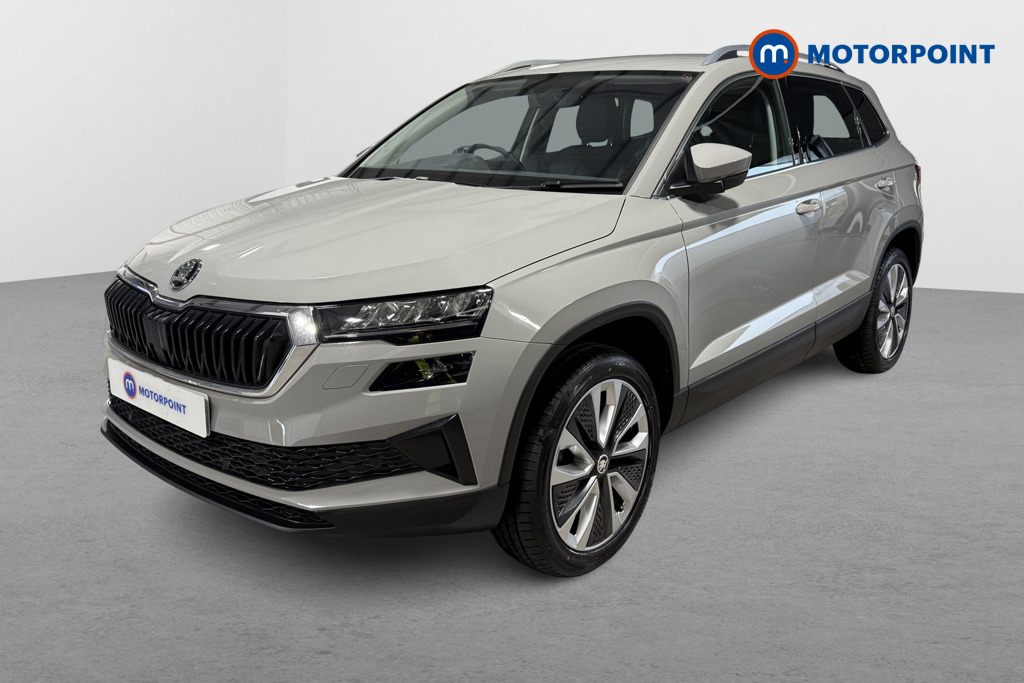 Skoda Karoq Se L Manual Petrol SUV - Stock Number (1626825) - Passenger side front corner