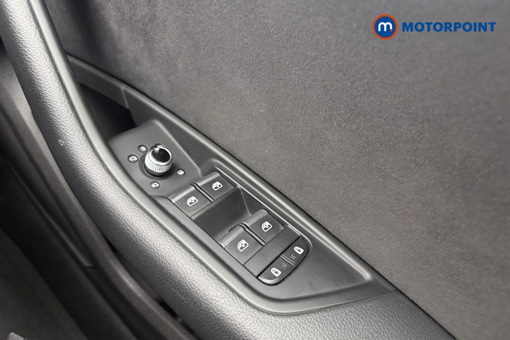 Audi A4 S Line Automatic Petrol Estate - Stock Number (1627287) - 16th supplementary image