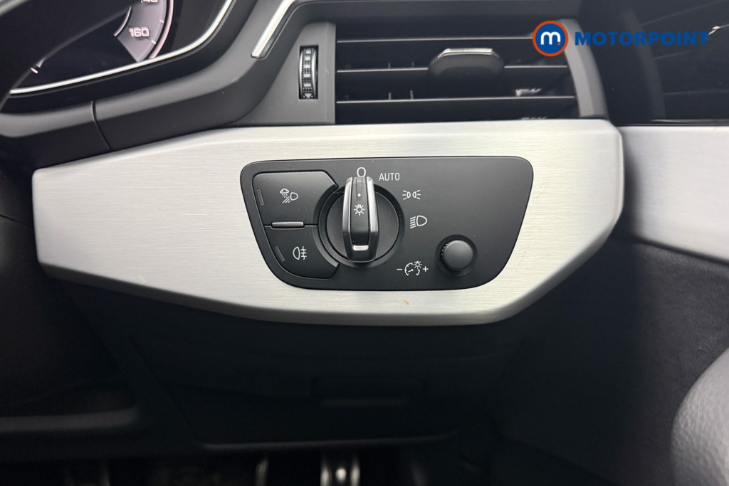 Audi A4 S Line Automatic Petrol Estate - Stock Number (1627287) - 17th supplementary image