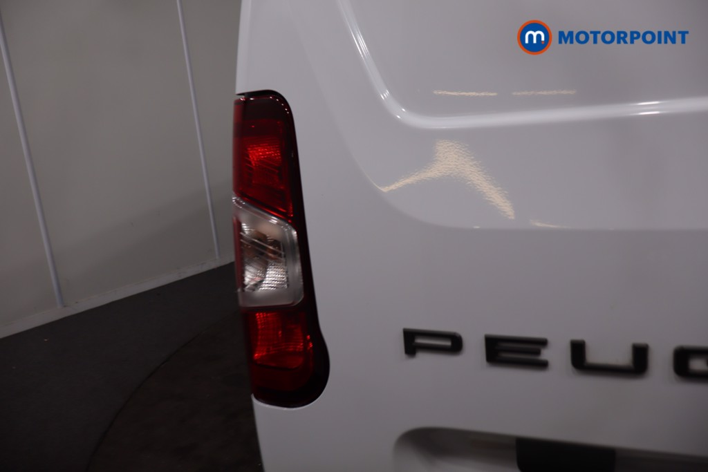 Peugeot Partner Professional Plus Manual Diesel Panel Van - Stock Number (1627398) - 31st supplementary image