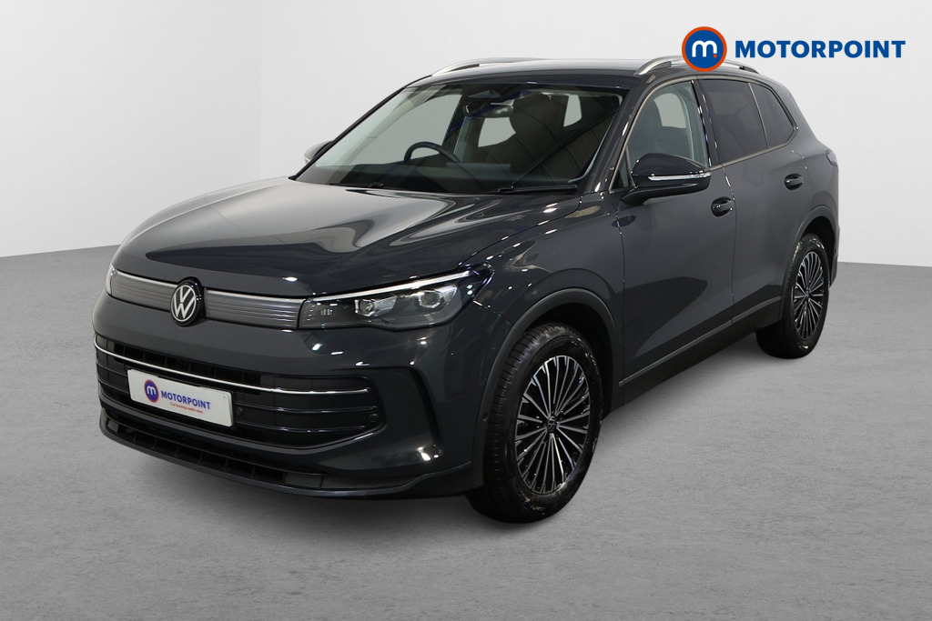 Volkswagen Tiguan Match Automatic Petrol SUV - Stock Number (1627565) - Passenger side front corner