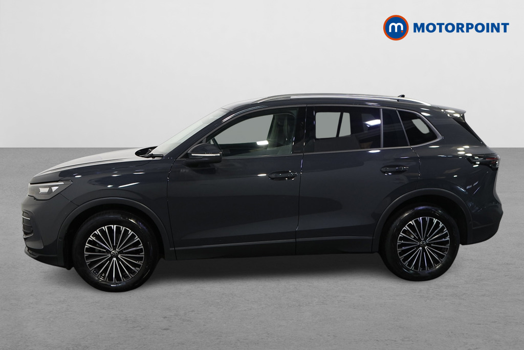 Volkswagen Tiguan Match Automatic Petrol SUV - Stock Number (1627565) - Passenger side