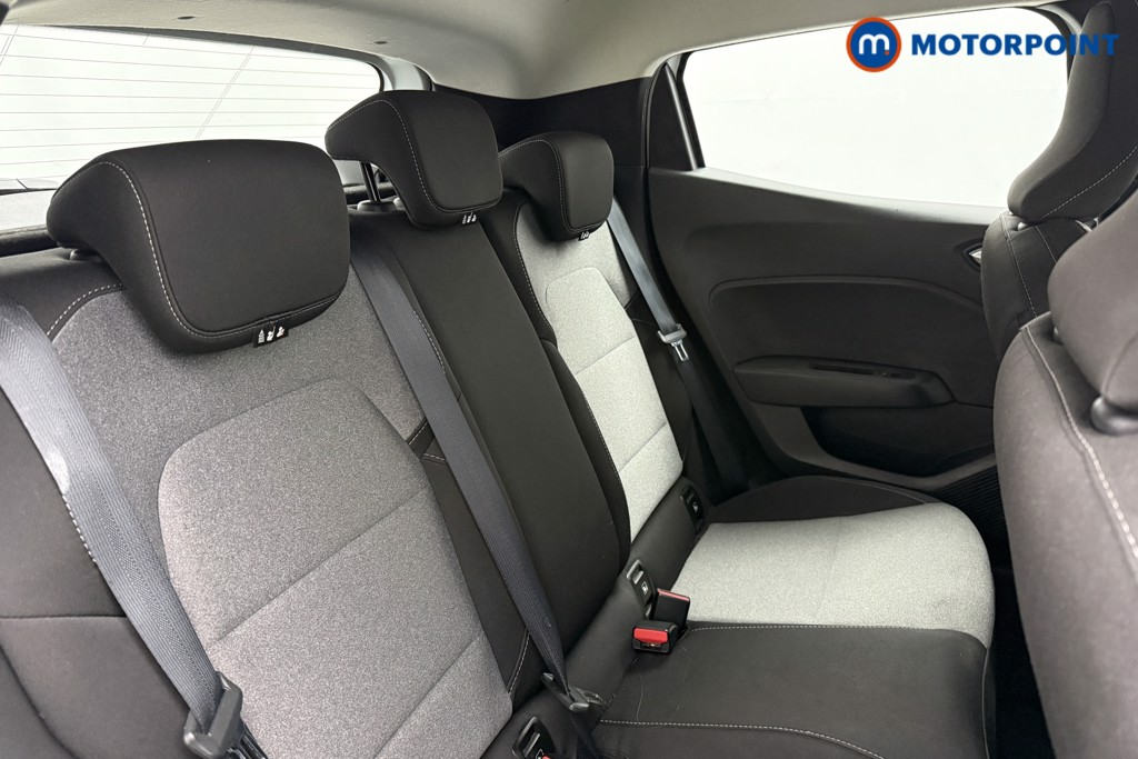 Renault Clio Evolution Manual Petrol Hatchback - Stock Number (1627630) - 20th supplementary image