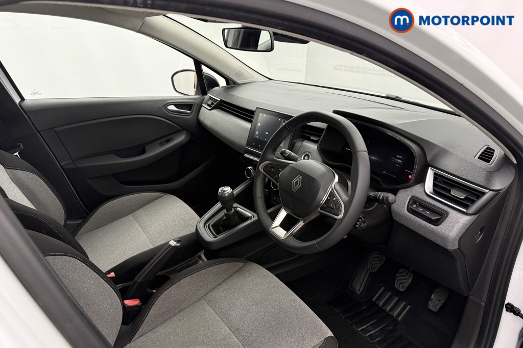 Renault Clio Evolution Manual Petrol Hatchback - Stock Number (1627630) - 1st supplementary image