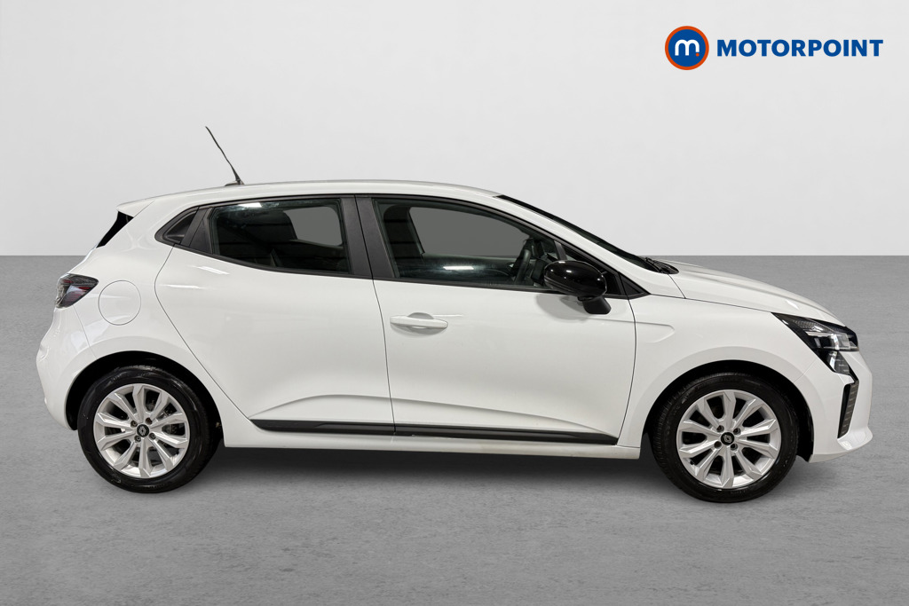 Renault Clio Evolution Manual Petrol Hatchback - Stock Number (1627630) - Drivers side