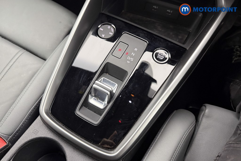 Audi A3 S Line Automatic Petrol Plug-In Hybrid Hatchback - Stock Number (1627934) - 4th supplementary image