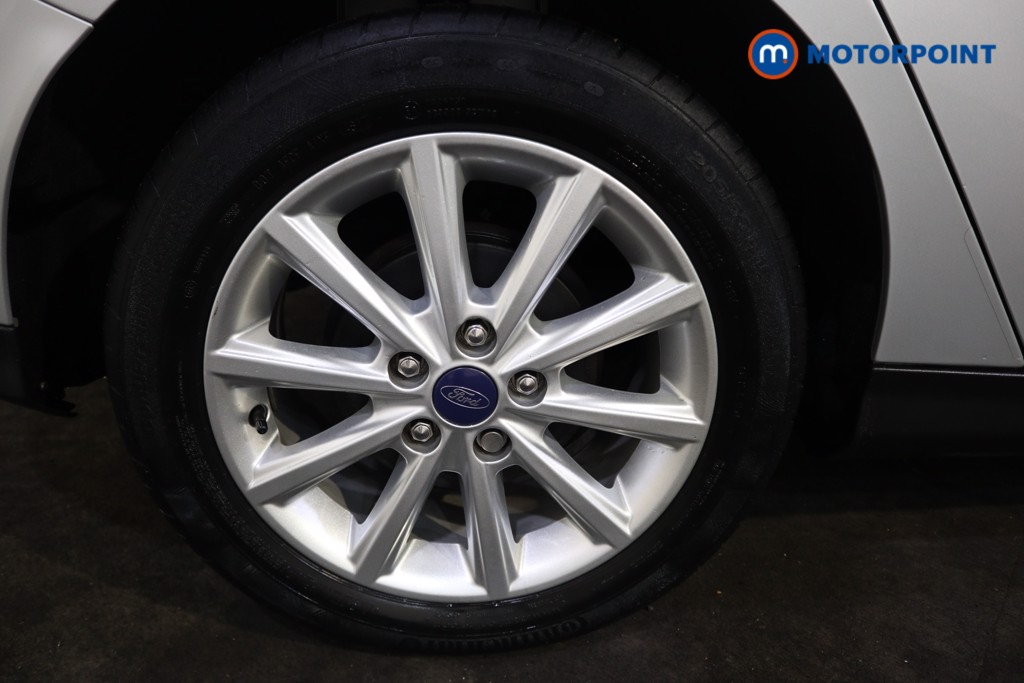 Ford Focus Titanium Automatic Petrol Hatchback - Stock Number (1627972) - 22nd supplementary image