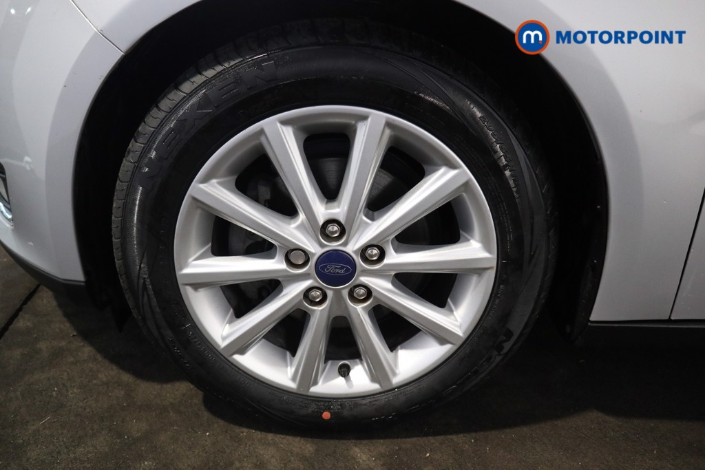 Ford Focus Titanium Automatic Petrol Hatchback - Stock Number (1627972) - 24th supplementary image