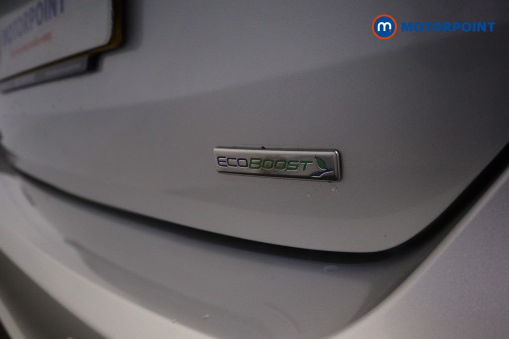 Ford Focus Titanium Automatic Petrol Hatchback - Stock Number (1627972) - 28th supplementary image