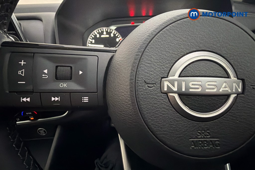 Nissan Qashqai Acenta Premium Manual Petrol SUV - Stock Number (1628063) - 3rd supplementary image