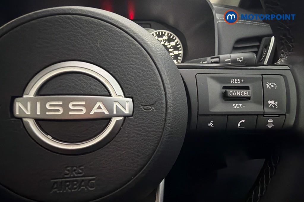 Nissan Qashqai Acenta Premium Manual Petrol SUV - Stock Number (1628063) - 4th supplementary image