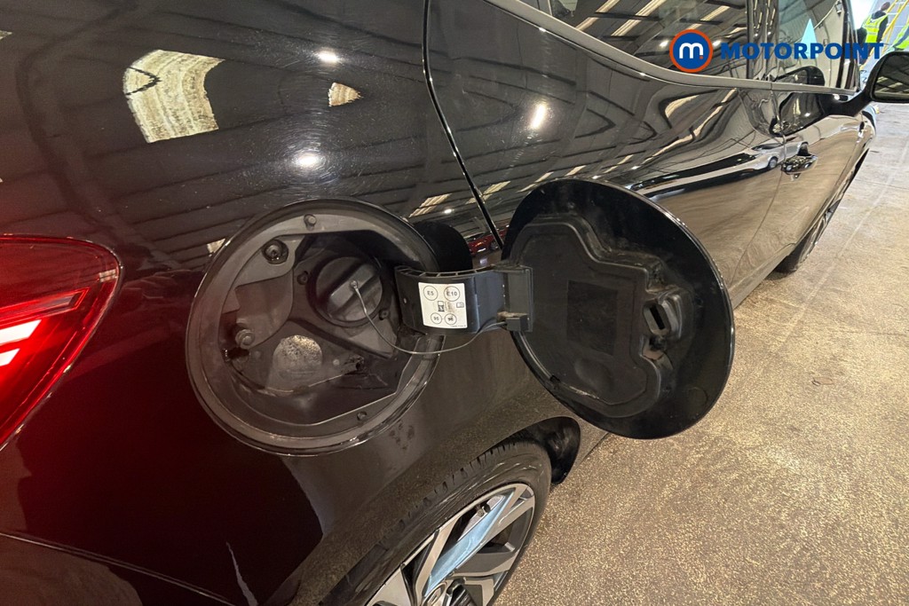 Renault Clio Rs Line Manual Petrol Hatchback - Stock Number (1628840) - 41st supplementary image