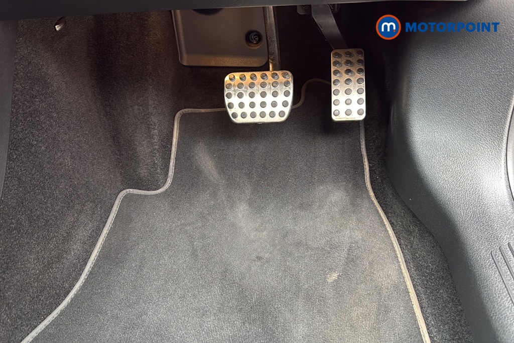 Mercedes-Benz CLA Amg Line Automatic Diesel Coupe - Stock Number (1629084) - 24th supplementary image