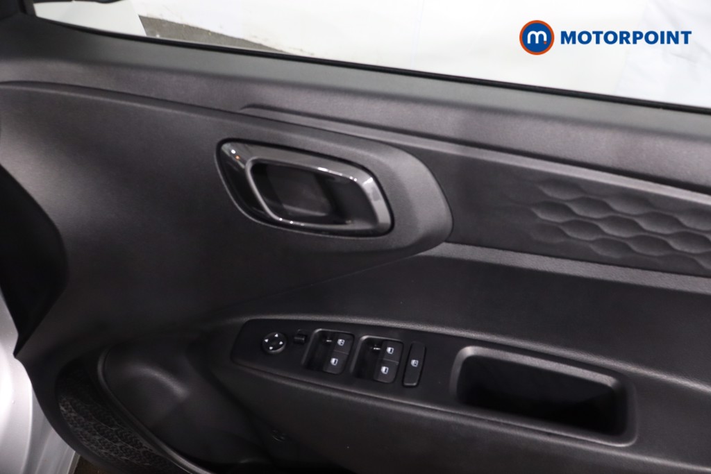 Hyundai I10 Premium Automatic Petrol Hatchback - Stock Number (1629116) - 26th supplementary image