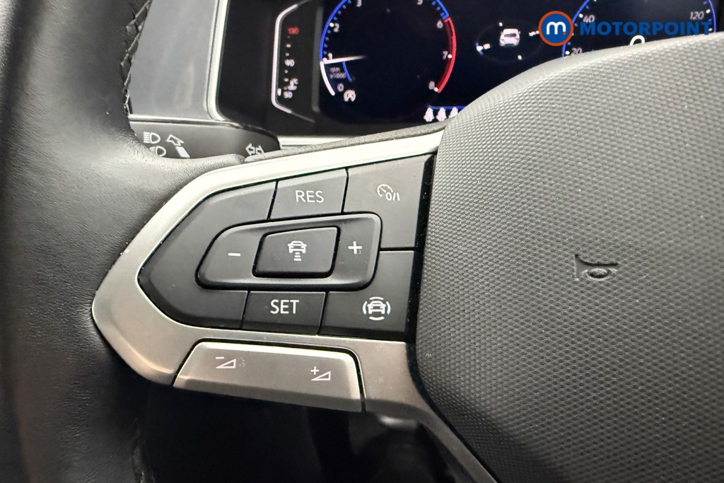 Volkswagen T-Roc Style Manual Petrol SUV - Stock Number (1629162) - 7th supplementary image
