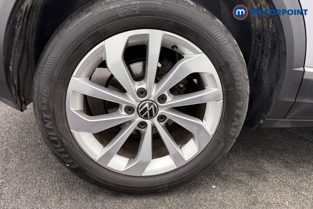 Volkswagen T-Roc Style Manual Petrol SUV - Stock Number (1629162) - 17th supplementary image