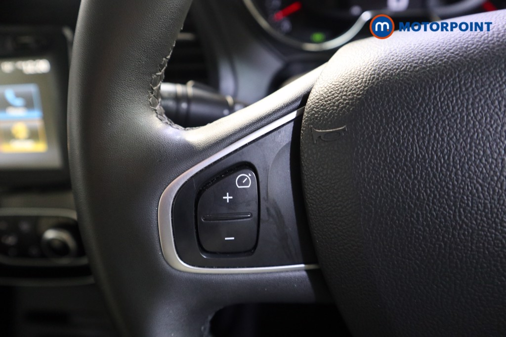 Renault Captur Iconic Manual Petrol SUV - Stock Number (1629396) - 3rd supplementary image