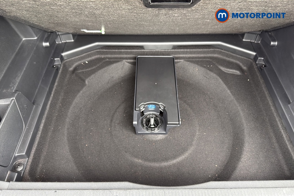 Peugeot 3008 Allure Automatic Petrol SUV - Stock Number (1629402) - 33rd supplementary image