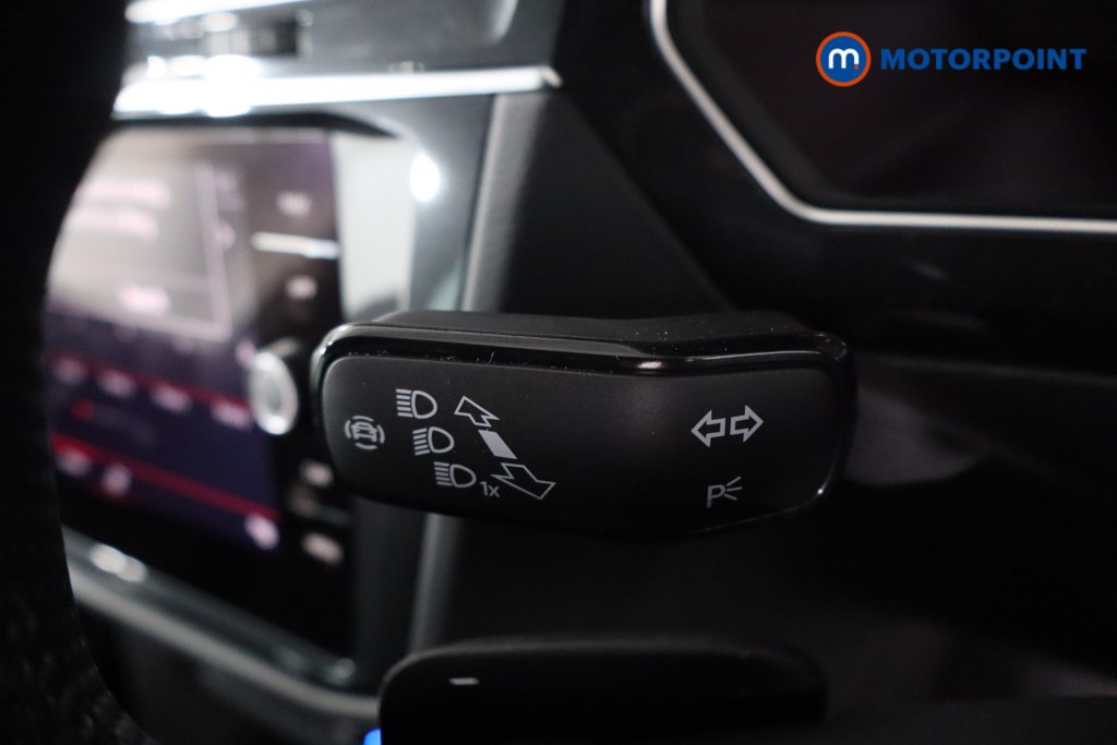 Volkswagen Tiguan R-Line Automatic Petrol SUV - Stock Number (1630968) - 16th supplementary image