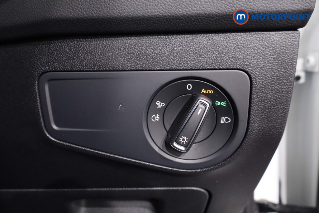 Volkswagen Tiguan R-Line Automatic Petrol SUV - Stock Number (1630968) - 18th supplementary image