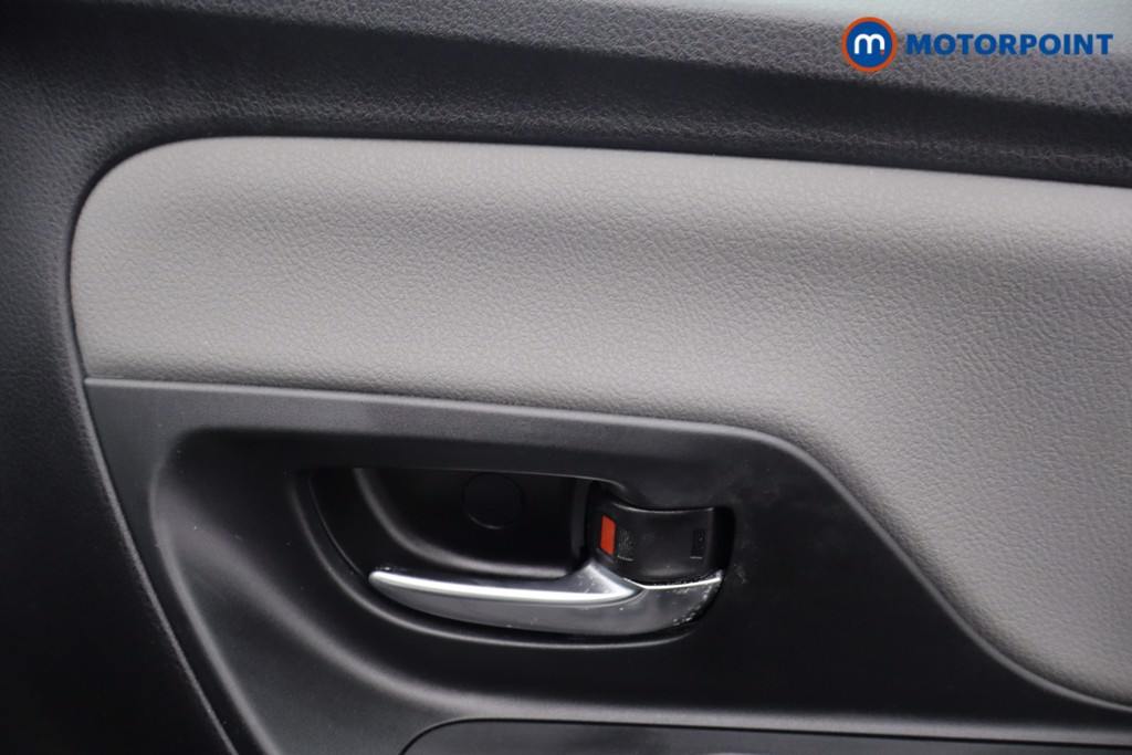 Toyota Yaris Icon Automatic Petrol Hatchback - Stock Number (1631064) - 17th supplementary image