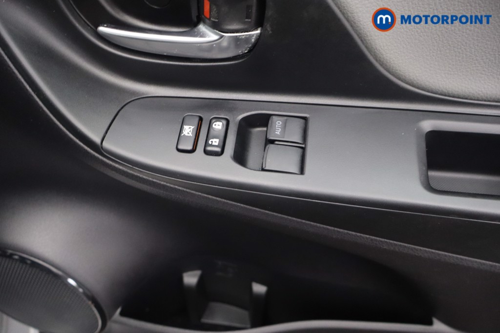 Toyota Yaris Icon Automatic Petrol Hatchback - Stock Number (1631064) - 18th supplementary image