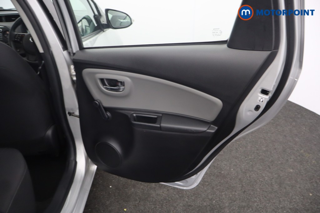 Toyota Yaris Icon Automatic Petrol Hatchback - Stock Number (1631064) - 21st supplementary image