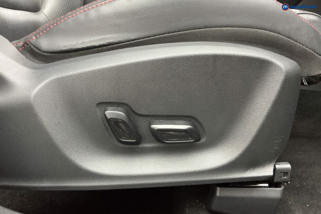 Mg Motor Uk ZS Exclusive Manual Petrol SUV - Stock Number (1631131) - 23rd supplementary image